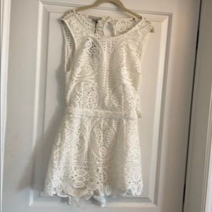 JOA Los Angeles White Lace Romper NWT Size M